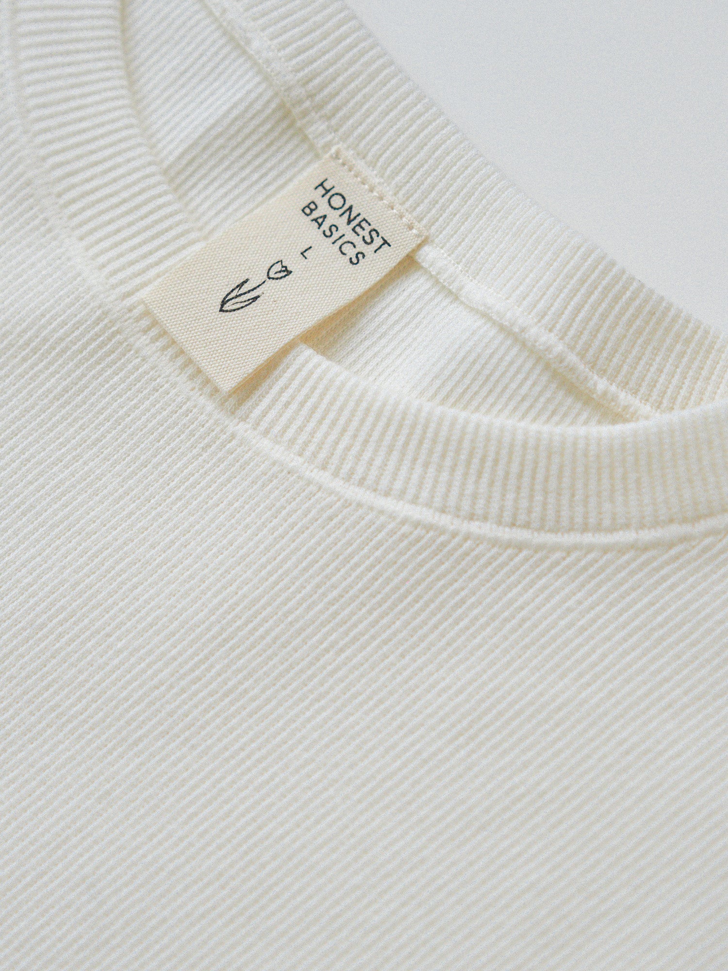 Geripptes Slim Fit T-Shirt